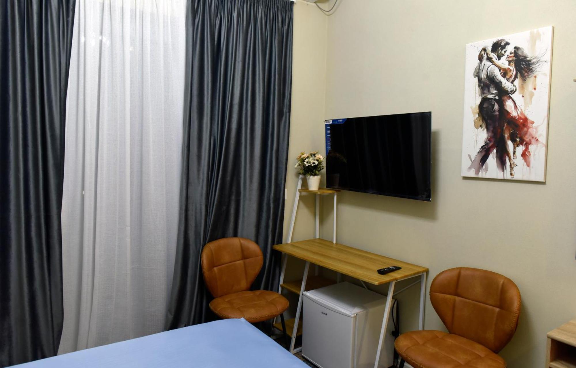 City Center Rooms And Apartments ドゥラス エクステリア 写真